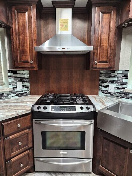 Photo - 209 Florence St