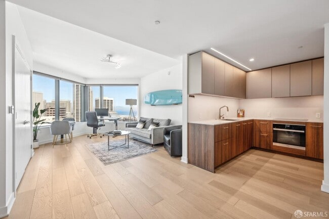 Photo - 280 Spear St Condo
