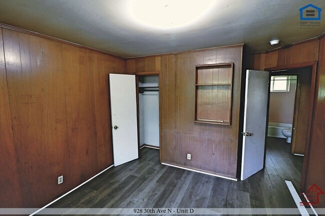 Photo - 928 30th Ave N