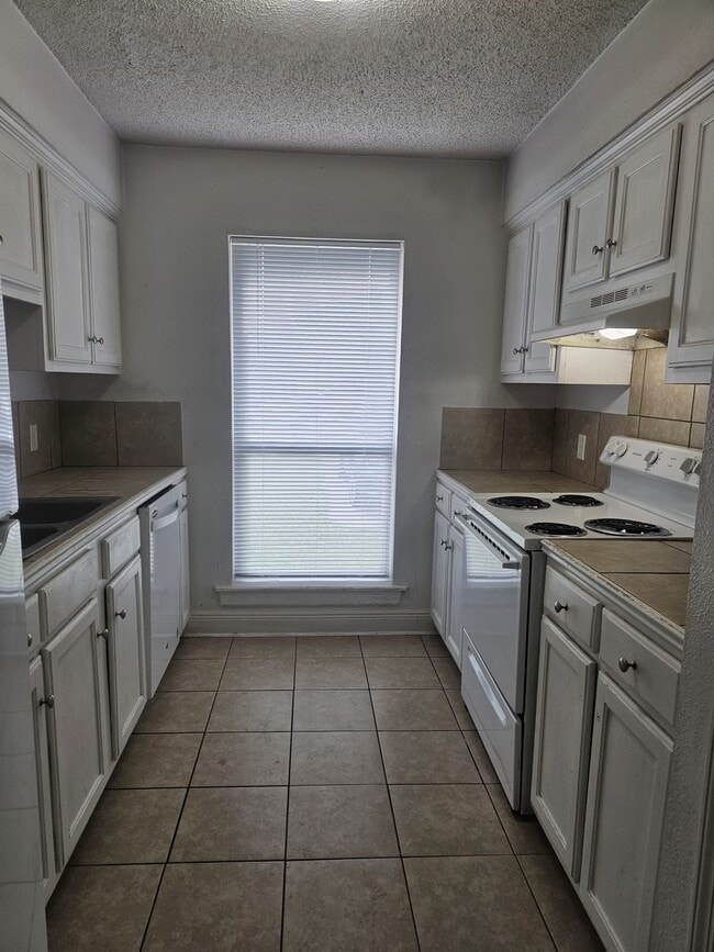 Photo - 13973 Azalea Park Ave