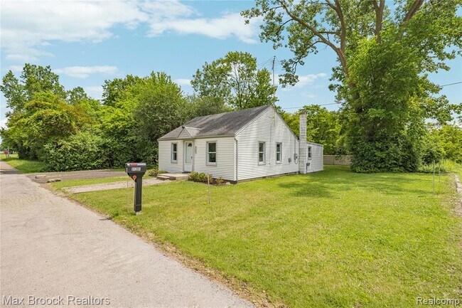 Photo - 31291 Rexwood St