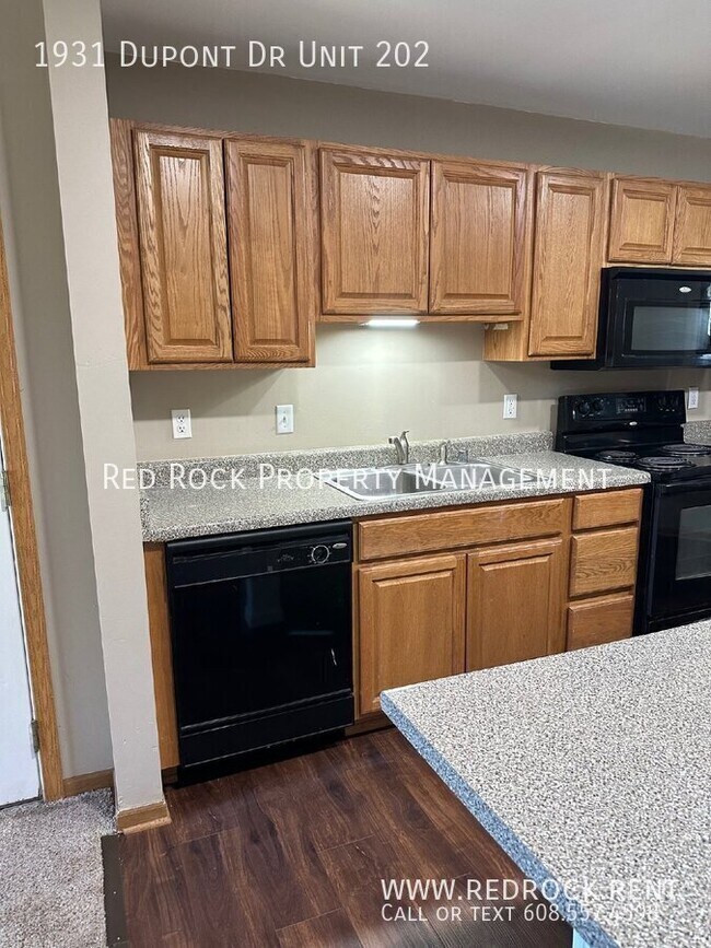 Photo - 1931 Dupont Dr Unit 202