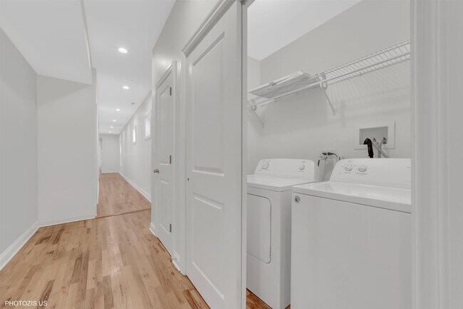 Photo - 6711 S Paxton Ave House