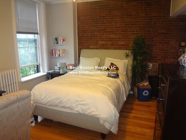 Photo - 120 Charles St Unidad 5