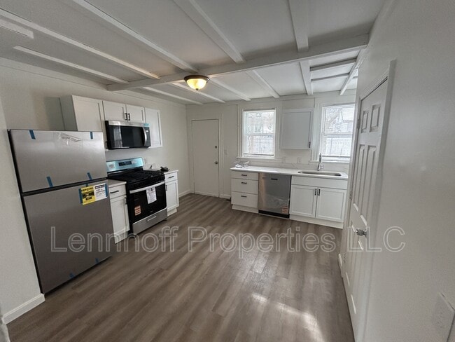 Photo - 27 Hilton St