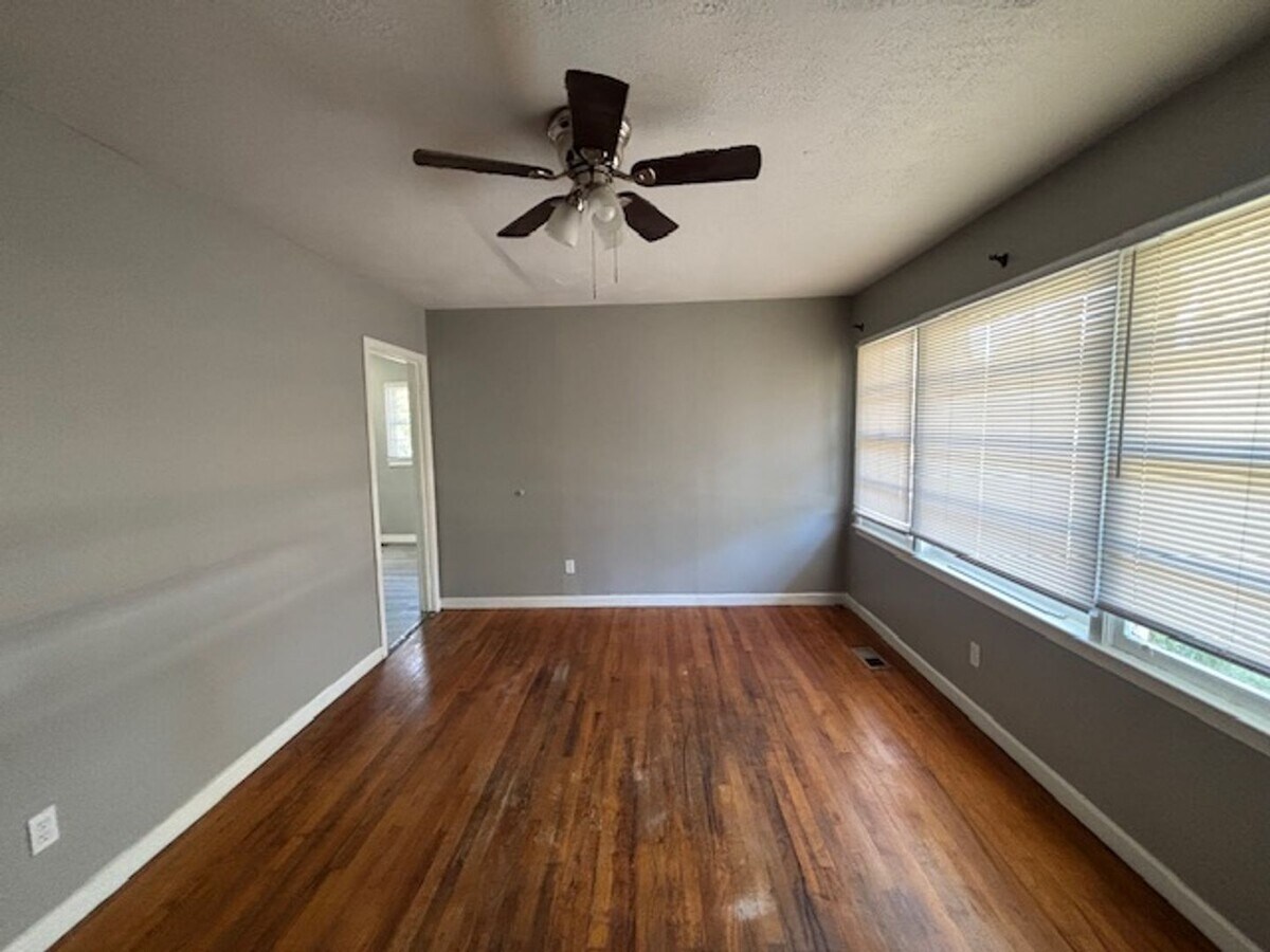 Photo - Home in Valdosta