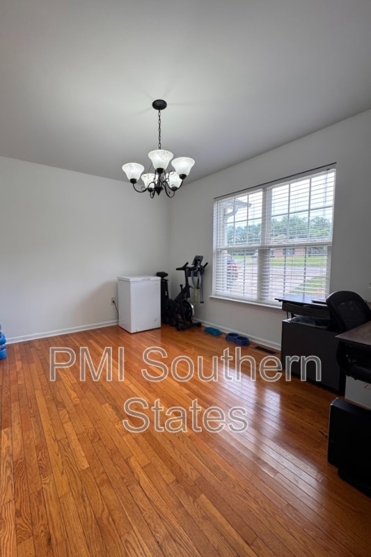 Photo - 134 Lacey Ln