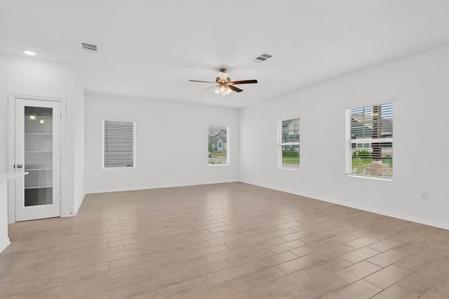 Photo - 314 Ashby Dr