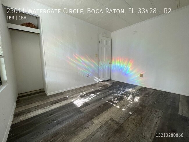 Photo - 23011 Watergate Cir Unidad R2