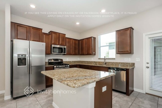 Photo - 6341 Shore Vista Pl