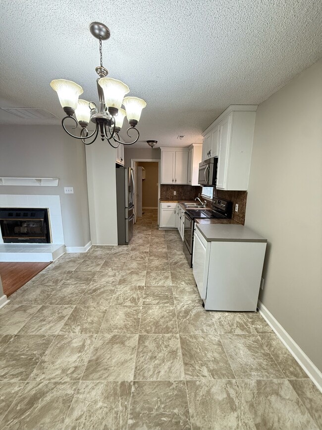 Photo - 101 Southridge Dr