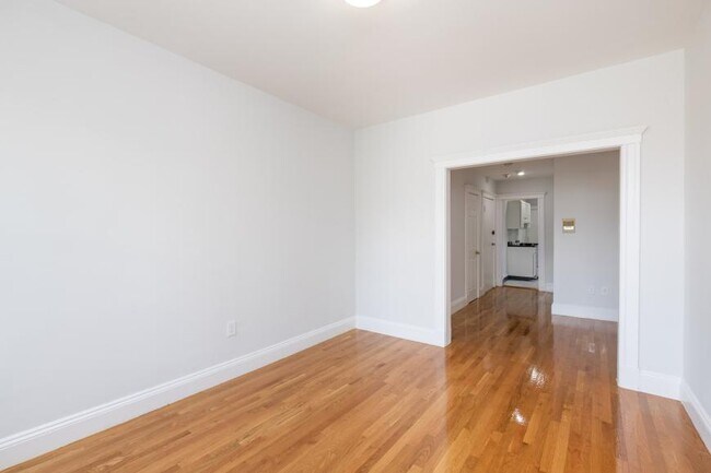 Photo - 2 bedroom in Boston MA 02135