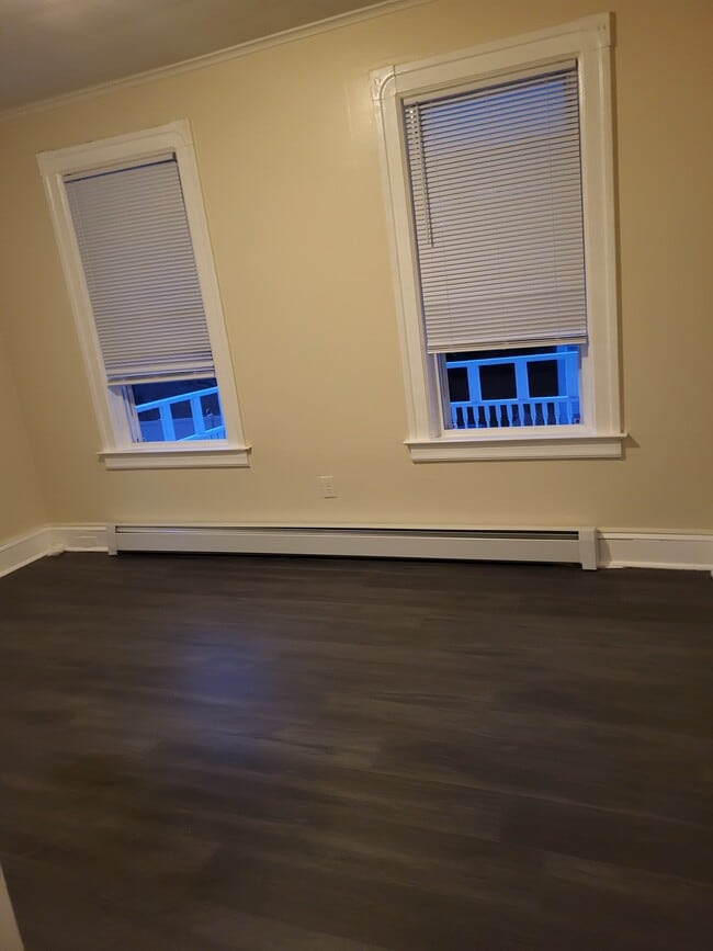 Bedroom - 83 Grand Ave Unit 83 Grand Ave - Vernon