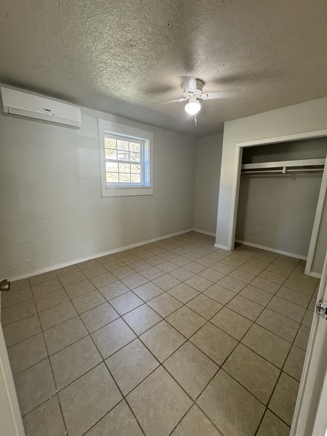 Photo - 20756 Old Hwy 59