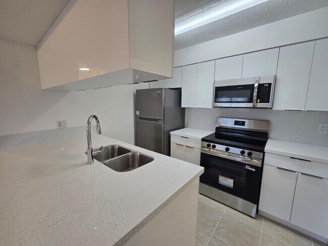 Photo - 1241 SW 46th Ave Unit 1002