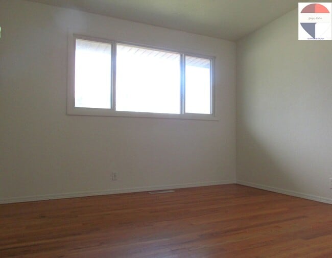 Photo - 2925 Windsor Pl