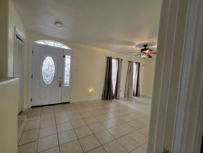 Photo - 10813 Sandpiper Dr Unit True