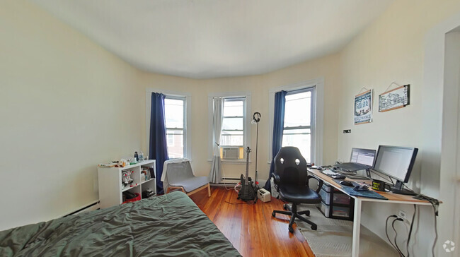 Building Photo - 38 Jefferson St Rental