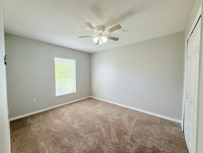 Photo - 9917 Ashburn Lake Dr