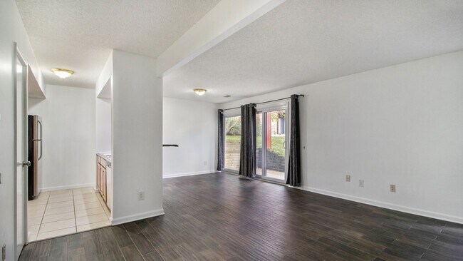 Photo - 2401 Packard St Unit 31D