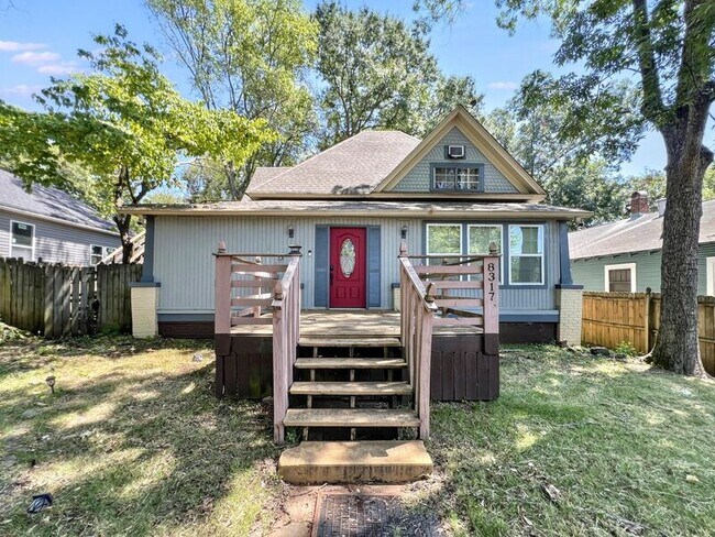 Photo - 8317 Division Ave