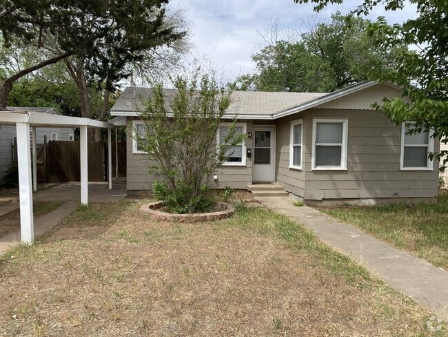 Building Photo - Great 2 Bedroom 1 Bathroom Property Rental