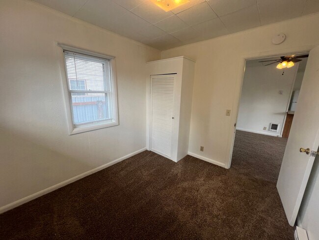 Photo - 12105 SE Market St Unit 12107