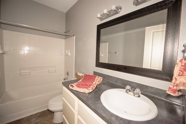 Photo - 1612 W Willis St