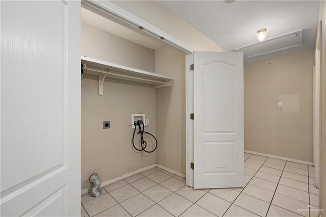 Photo - 18 Delma St Unit C