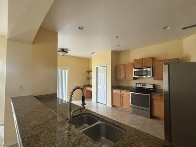 Photo - Bellalago Home