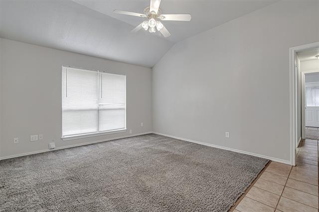 Photo - 214 Joshua Blvd