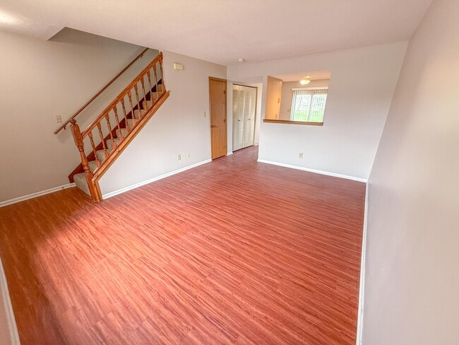 Photo - 635 Pebble Pl Dr Unit C