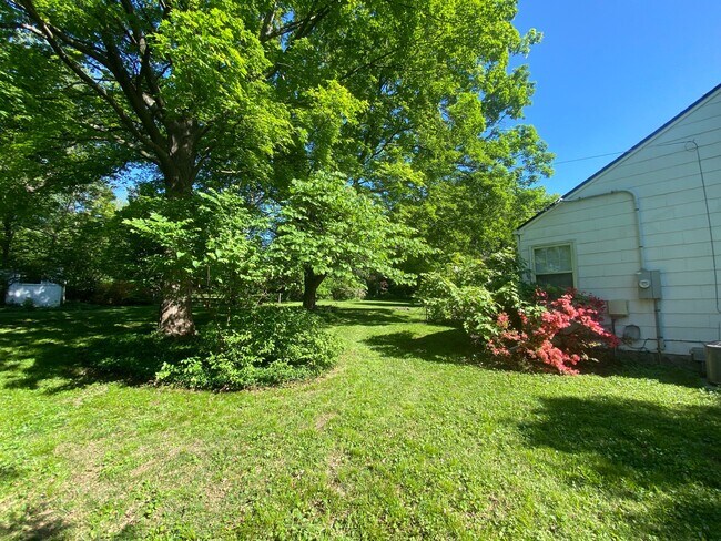 Photo - 5801 Goodman St