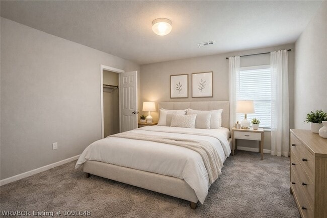 8125 Dogwood Dr