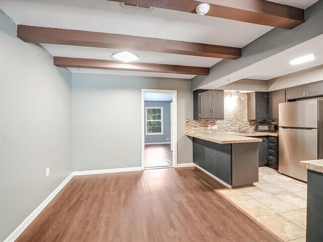 Photo - 5802 Blythewood Dr