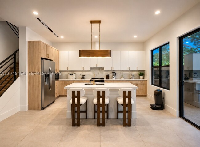 Photo - 3300 SW 15th Ave
