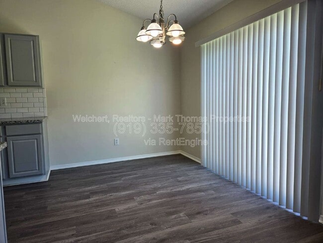 Photo - 6308 Saybrooke Dr