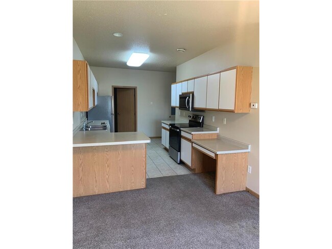 Photo - 4210 47th St S