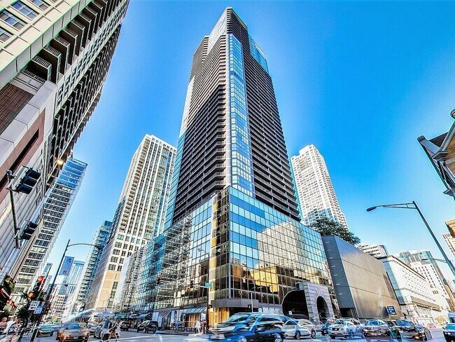 Photo - 10 E Ontario St Unidad 1808 Rental