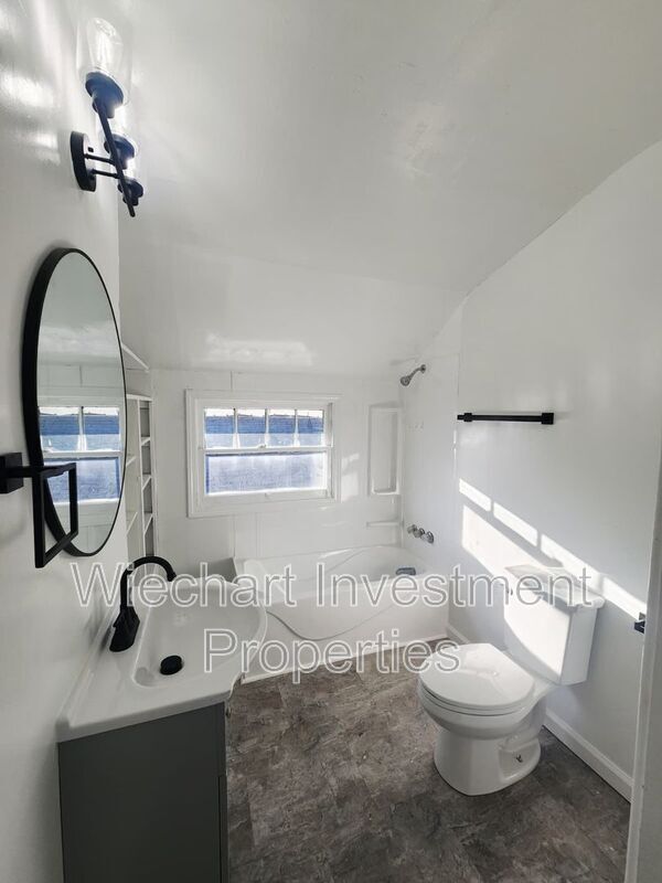 Photo - 426 Hazel Ave