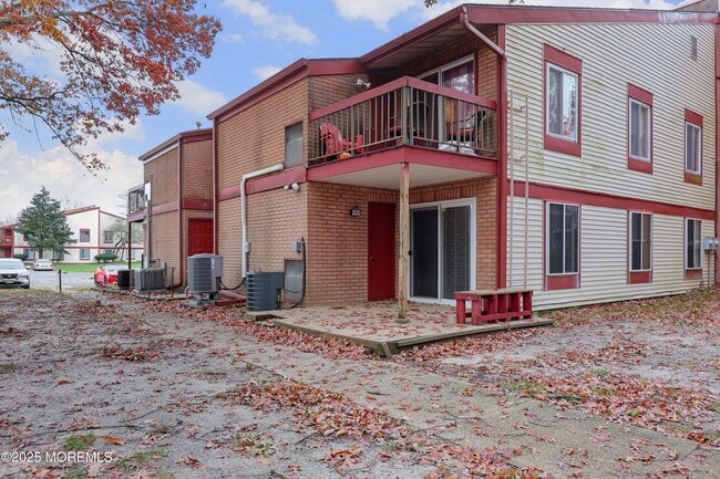 Building Photo - 89 Northrup Dr Unit 75