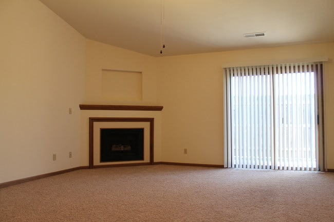 Photo - Parkway 6000