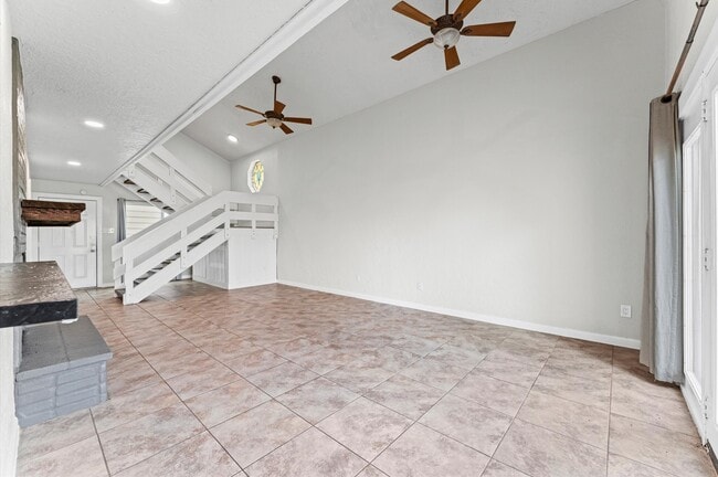 Photo - 1508 Early Ln