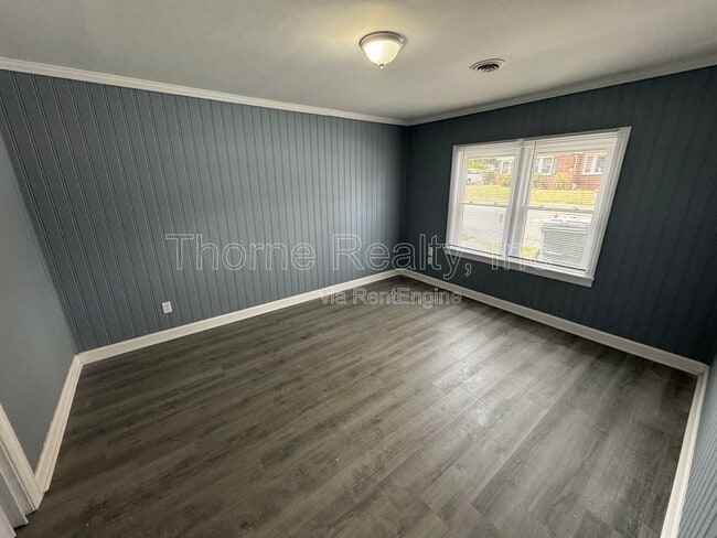 Photo - 307 E Battle Ave