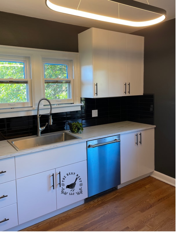 Photo - 1427 N Hawley Rd