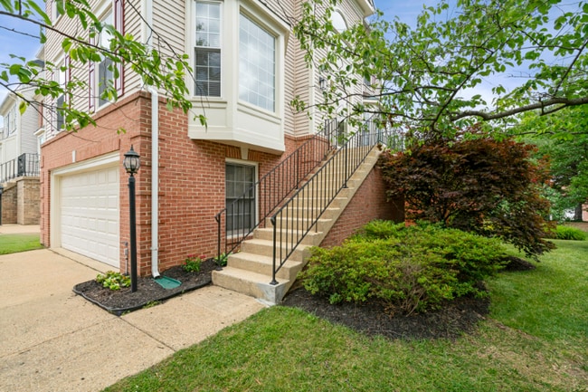 Photo - 7073 Kings Manor Dr