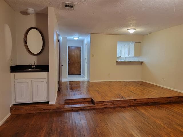 Photo - 6646 E Lovers Ln Unit 507