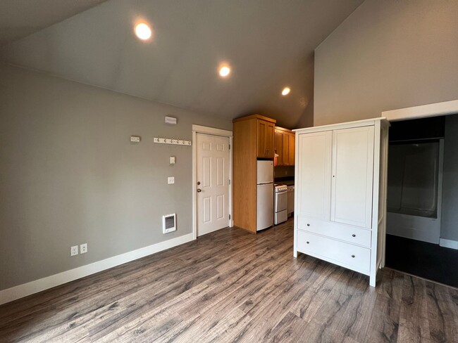 1908al - 1908al Apartment Unit 1912al