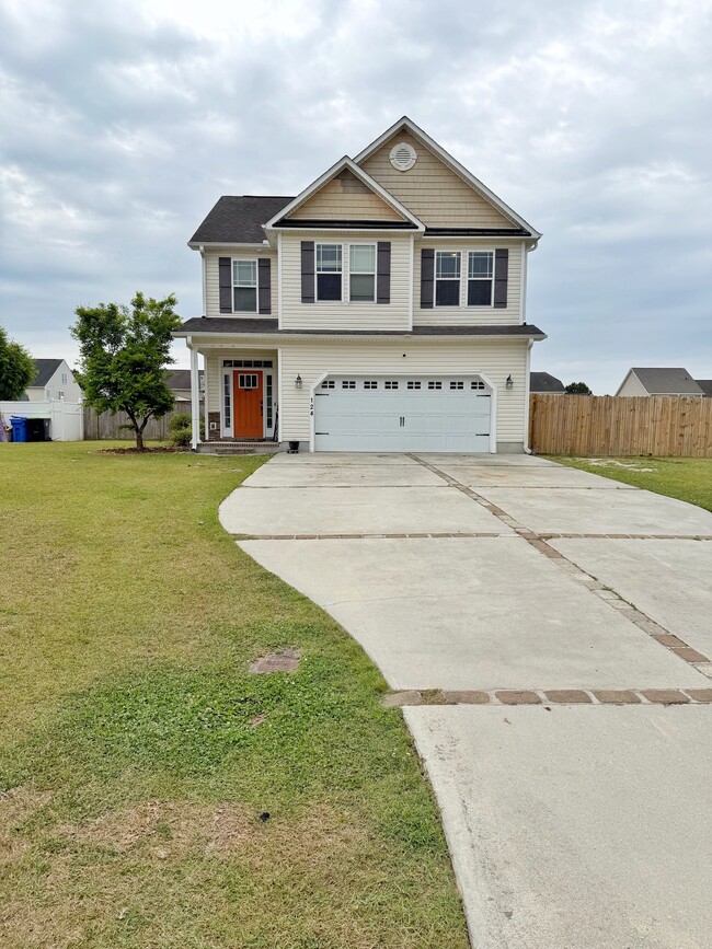 Photo - 124 Landover Drive