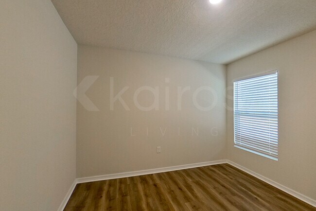 Photo - 10872 N Frantz Ave